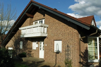 50 2-060 - Wissen - Schönstein: Modernes grosszügiges Landhaus