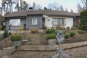 58 2-077 - Morsbach OT Hahn: Bungalow mit überdachter Terrasse 