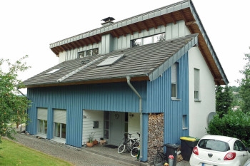 70 2-098 - Reichshof-Wildbergerhütte: Modernes Einfamilienhaus am Ortsrand