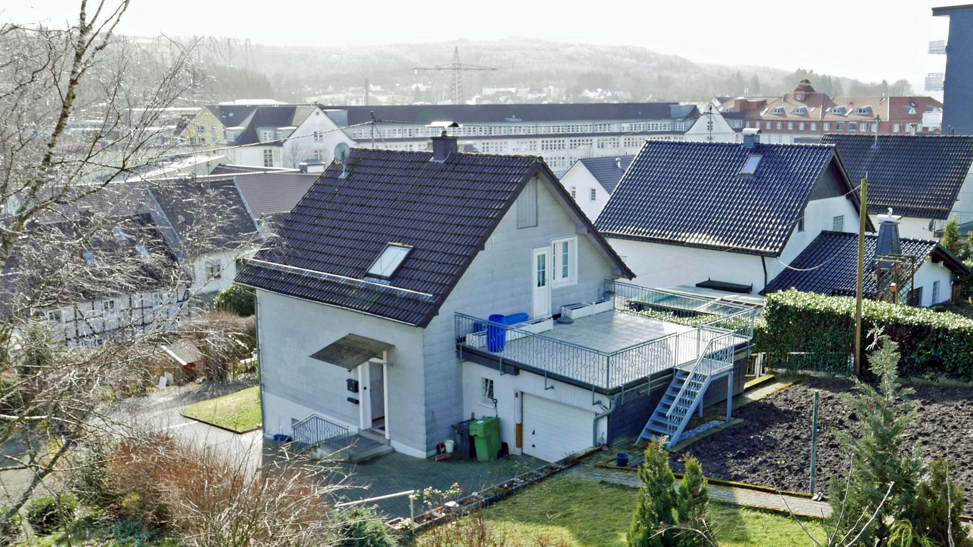 Referenzobjekt, Bergneustadt: Gemütliches EFH mit 1145 m² Gartengrundstück