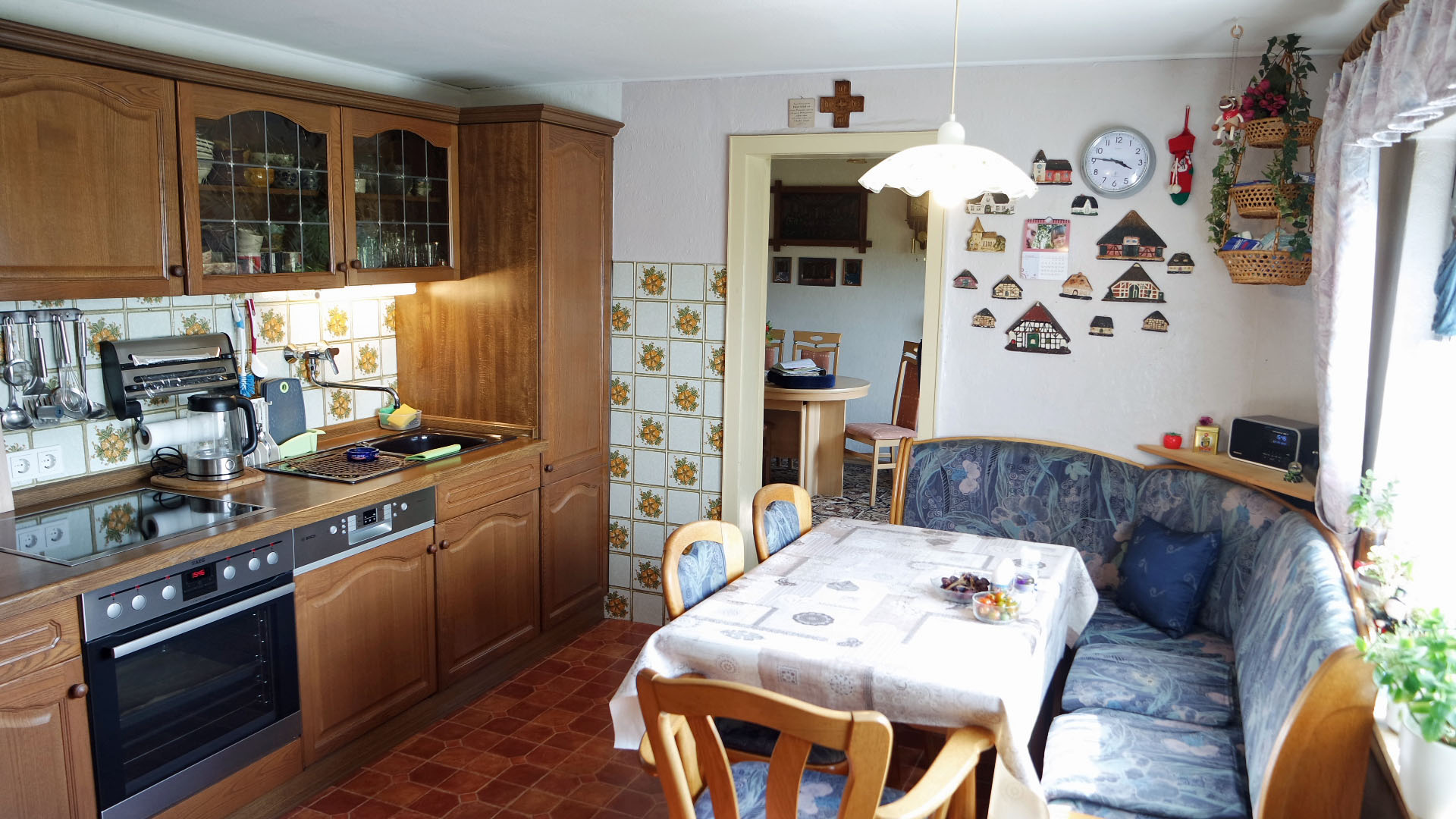 Verkauft: Einfamilienhaus mit Garage, gemütliche Küche (11,7 m²) mit angrenzendem...