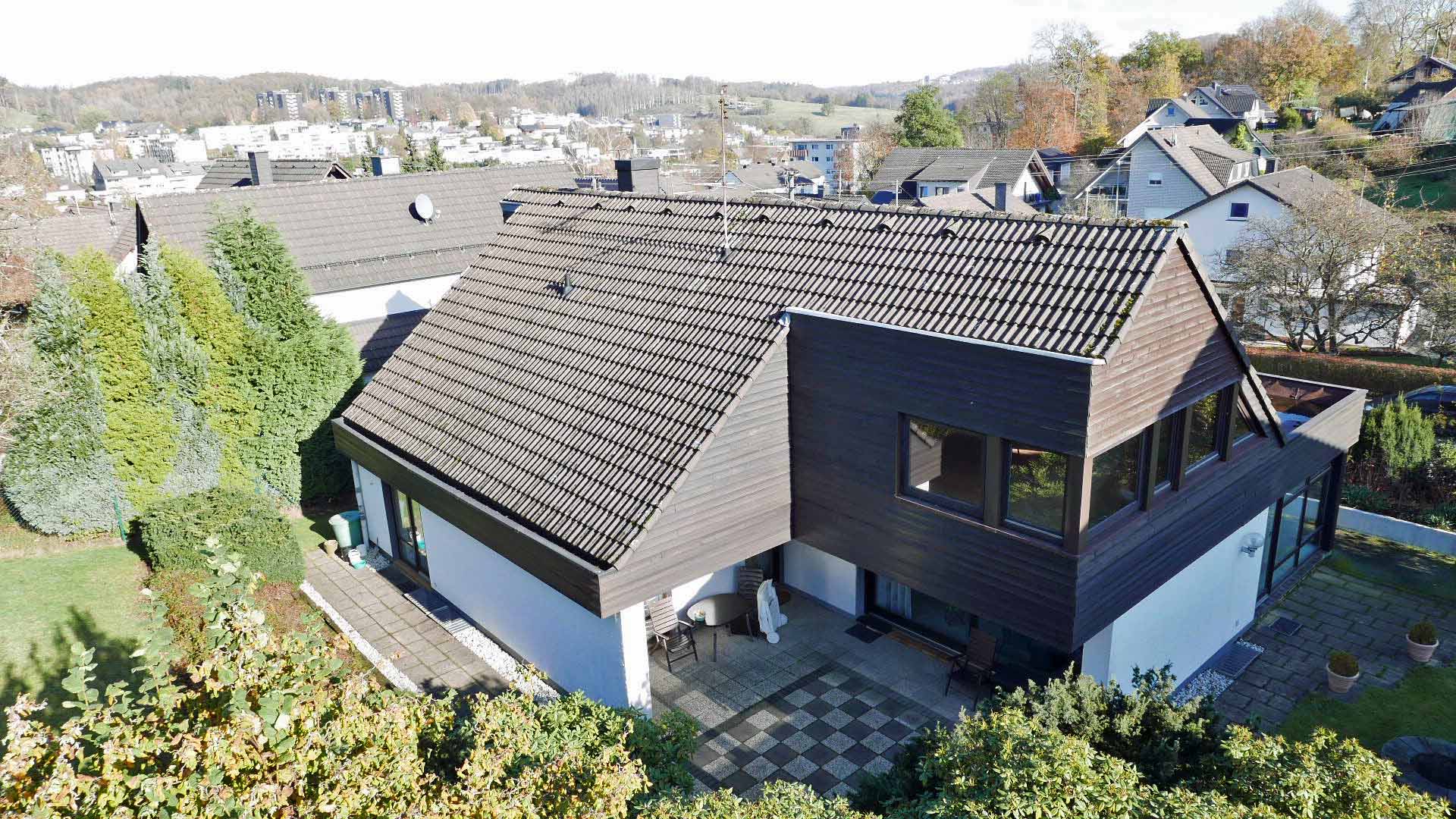 182 2-228 - Gummersbach: Architektenhaus in familienfreundlicher Wohnlage