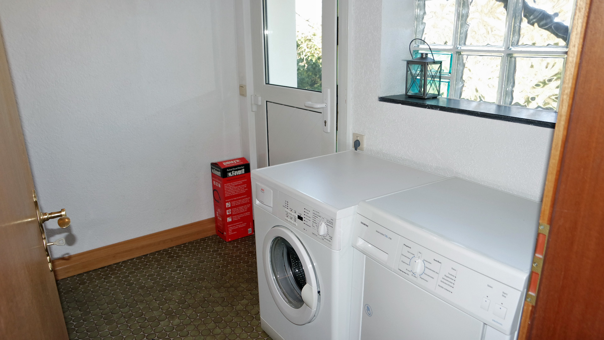 Morsbach: Jeden Tag wie im Urlaub wohnen, Waschmaschine und Trockner im Kaufpreis enthalten