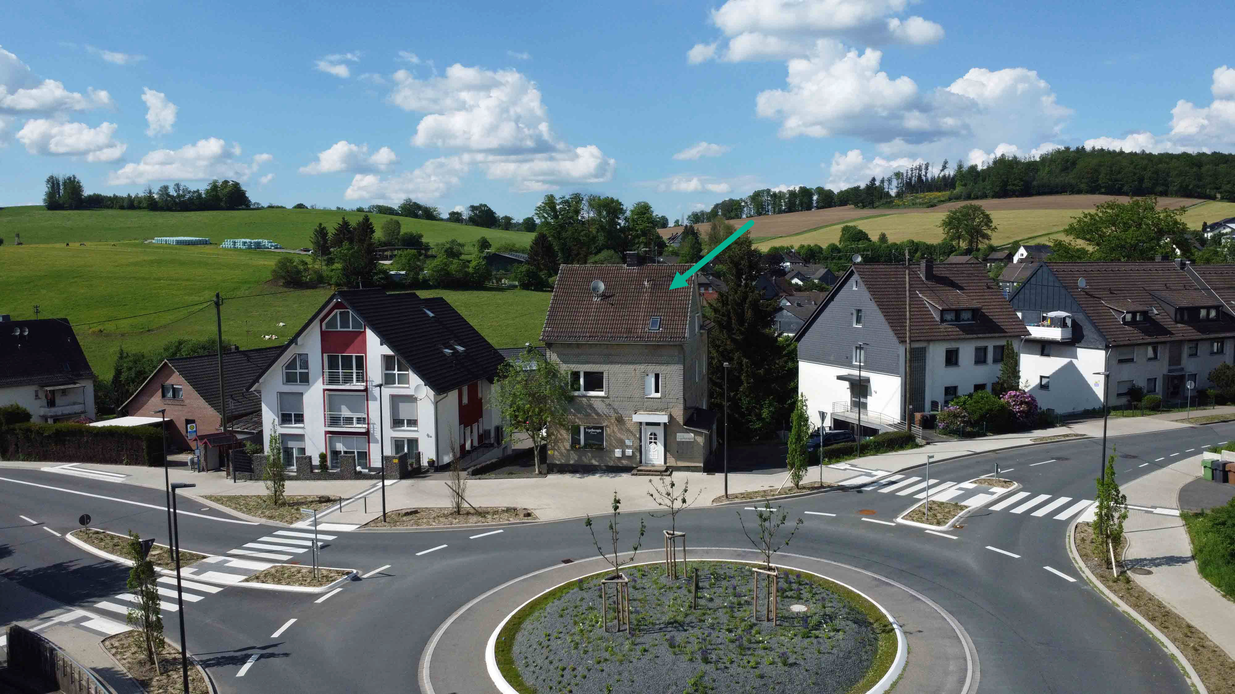 Gummersbach: Präsent am Stadtkern gelegen, sehr präsente Lage direkt am Kreisverkehr 