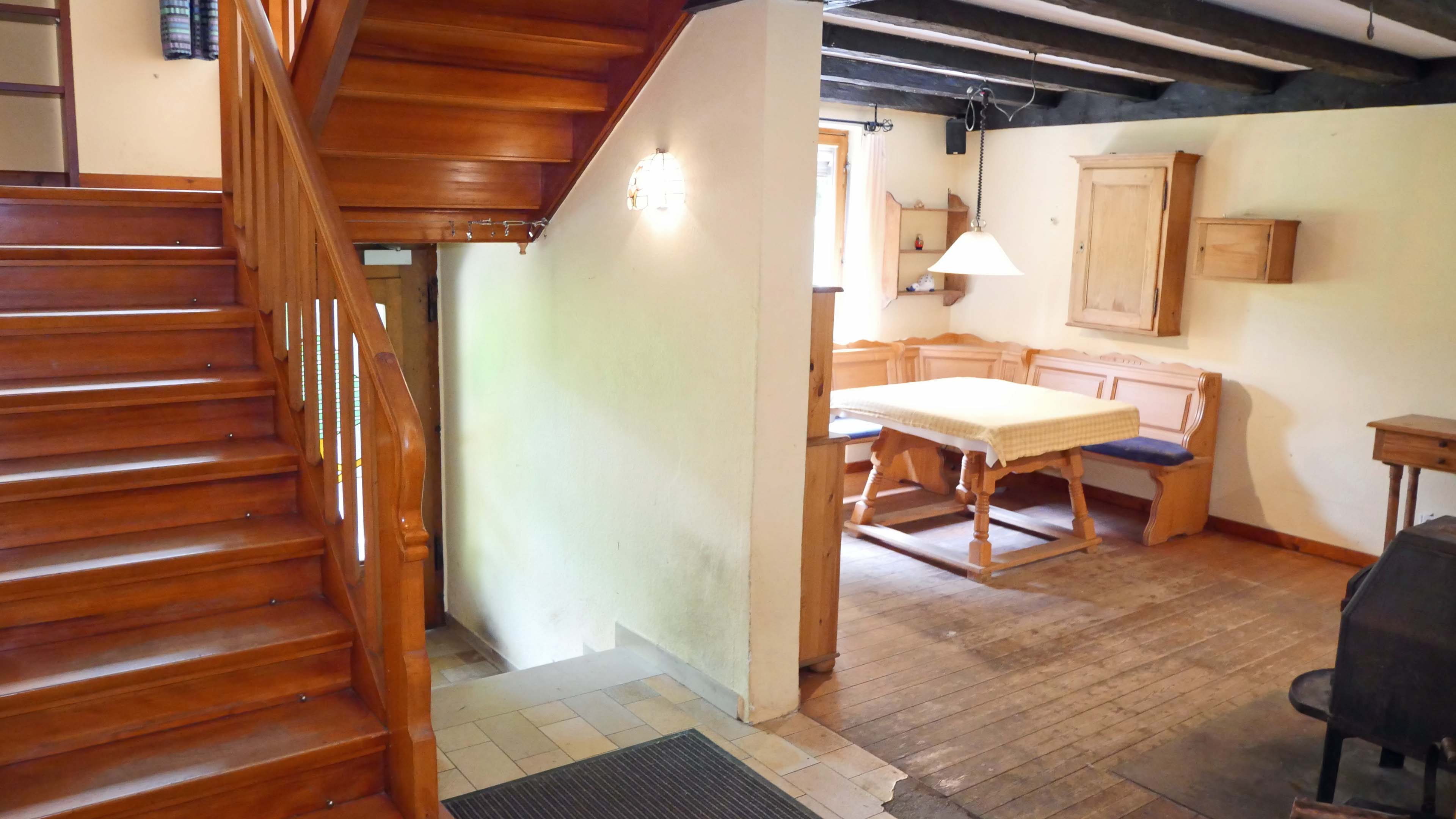 Waldbröl-Happach: Landhaus mit Stall/Scheune - perfekt fürs Landleben, Eingangsbereich (innen) mit viel Landhauscharme
