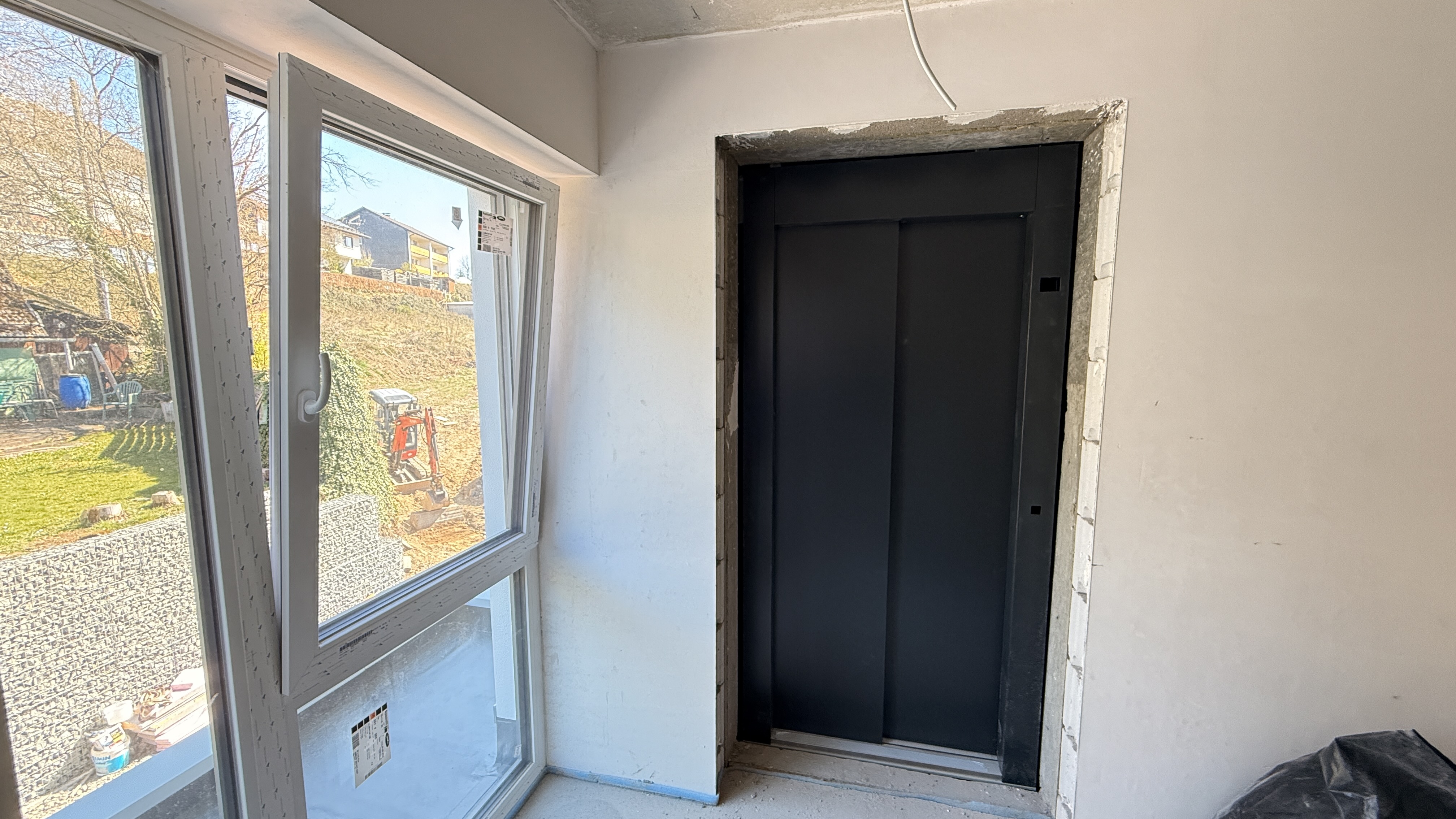 Morsbach: Exklusive Wohnungen (68 m² und 82 m²) neu und barrierefrei , Lift im Haus