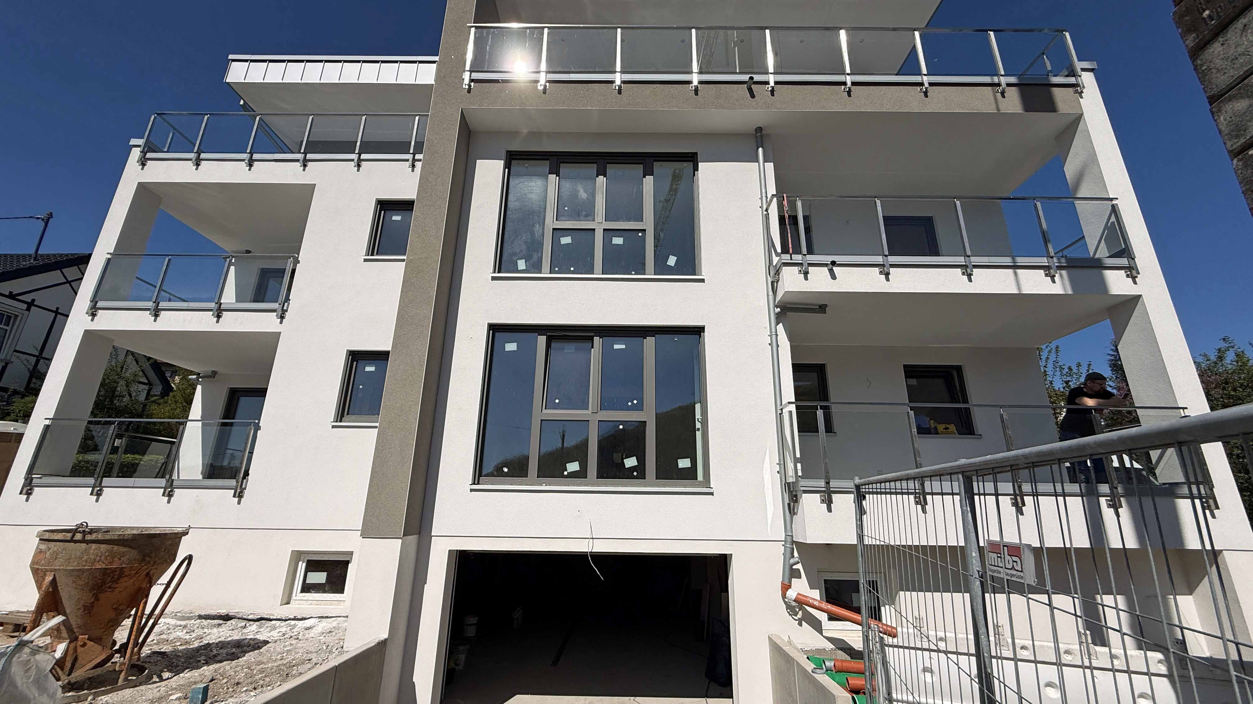 Morsbach: Exklusive Wohnungen (68 m² und 82 m²) neu und barrierefrei , luxuriöses, modernes Wohnen mitten in Morsbach