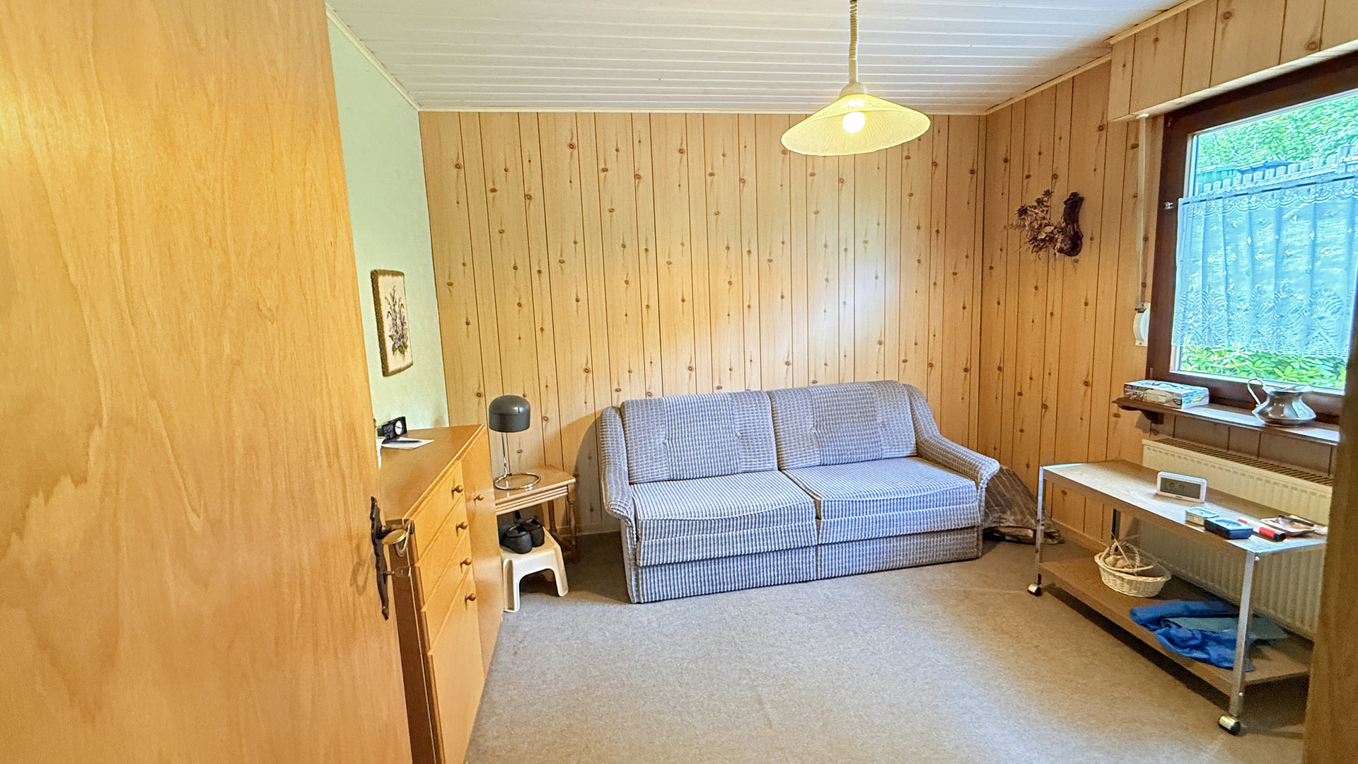 Morsbach-Amberg: Gepflegtes, kleines Wohnhaus mit Fernblick, ...ein weiteres 11m² groß