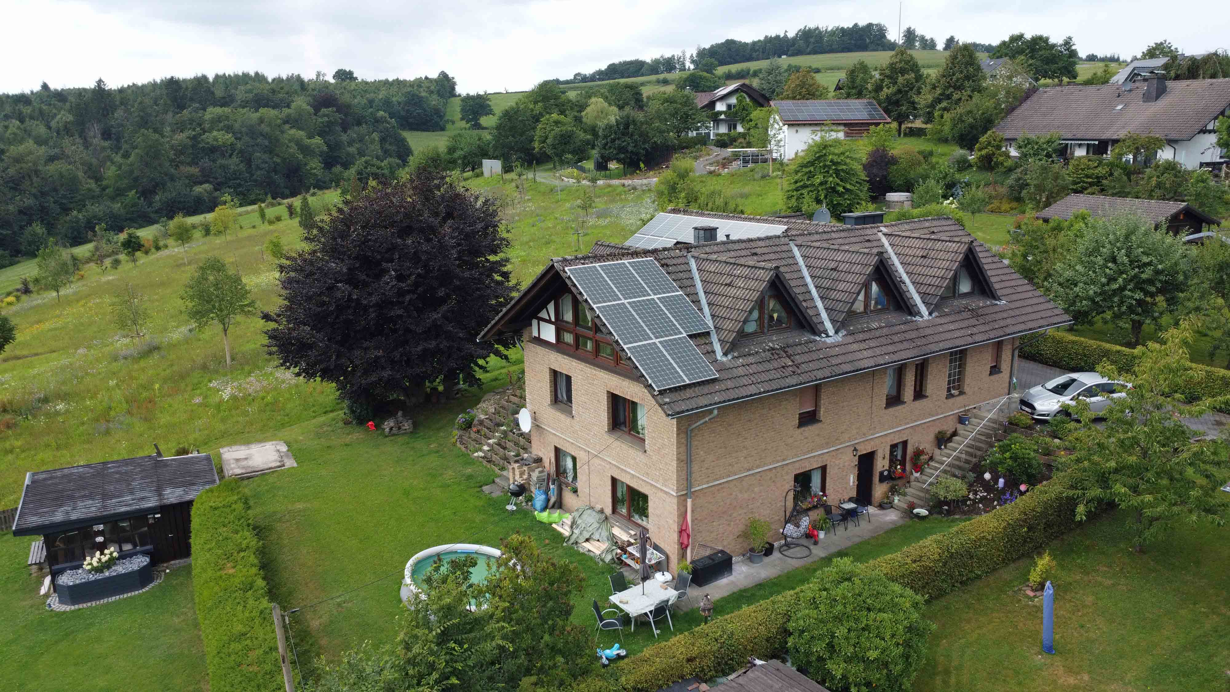 375 2-441 - Morsbach-Alzen: 3-Familienhaus - herrlich am Ortsrand gelegen