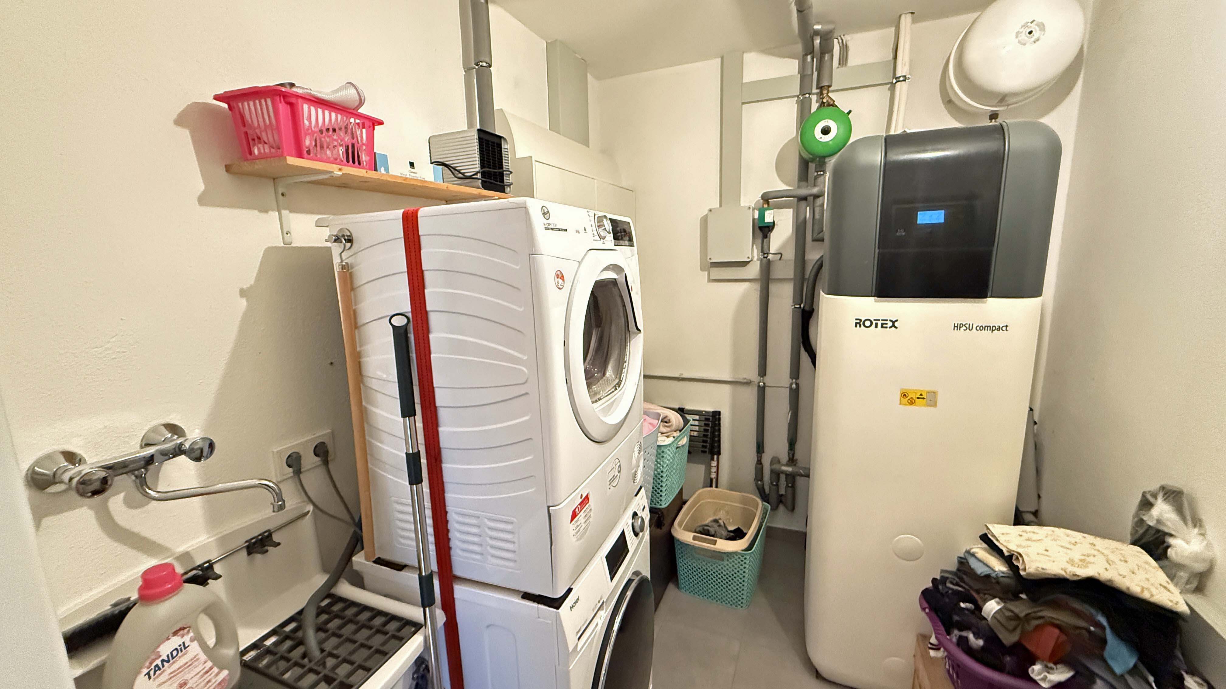 Morsbach-Seifen: Neuwertiger Bungalow mit Fernblick ins Grüne, modernste Heiztechnik: Wärmepumpe Bj. 2015 mit...