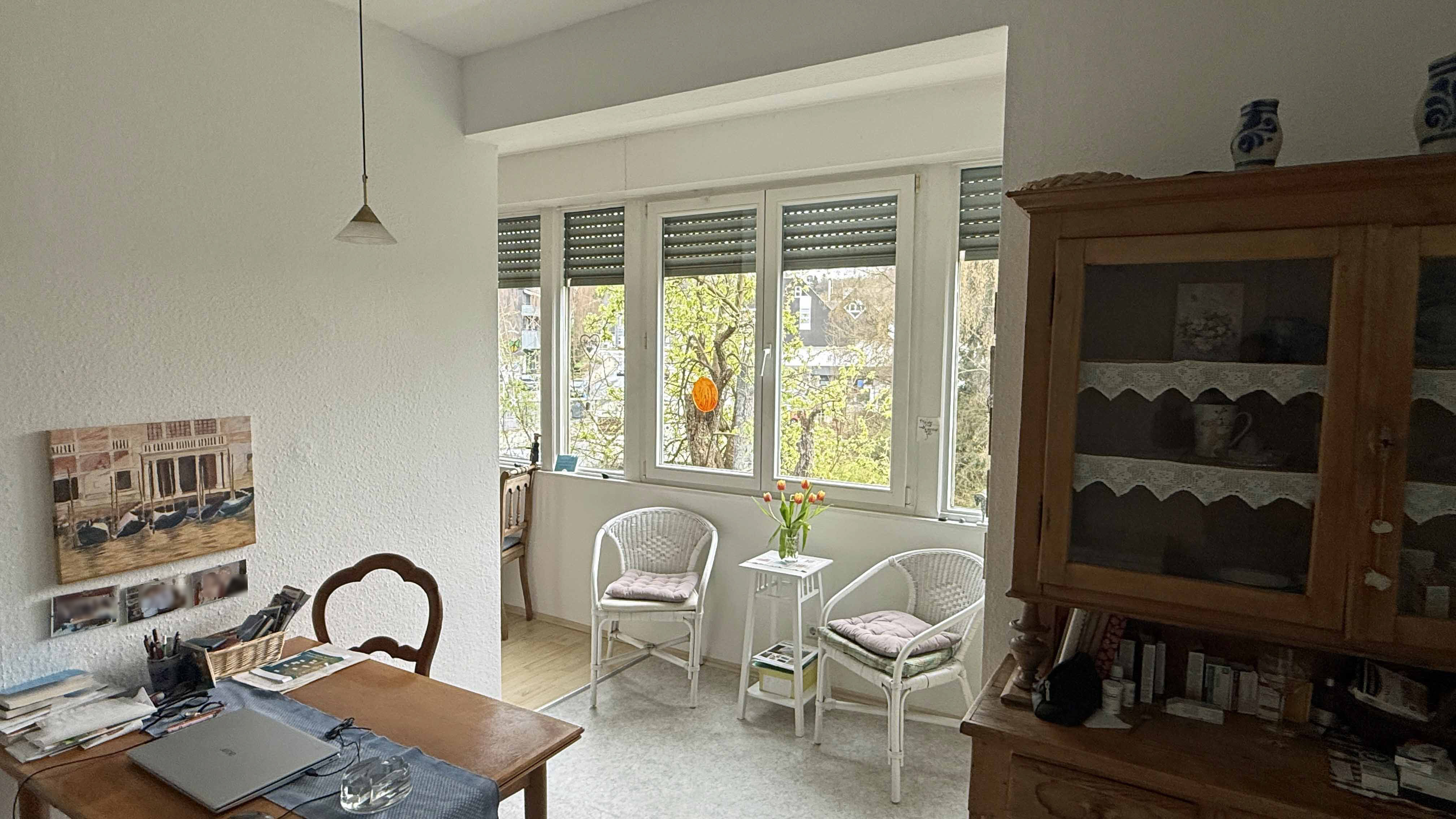 Waldbröl: Stilvolles 3-Familienhaus mit Bauland daneben, ...Esszimmer. Fenster mit Isoglas und Rollläden