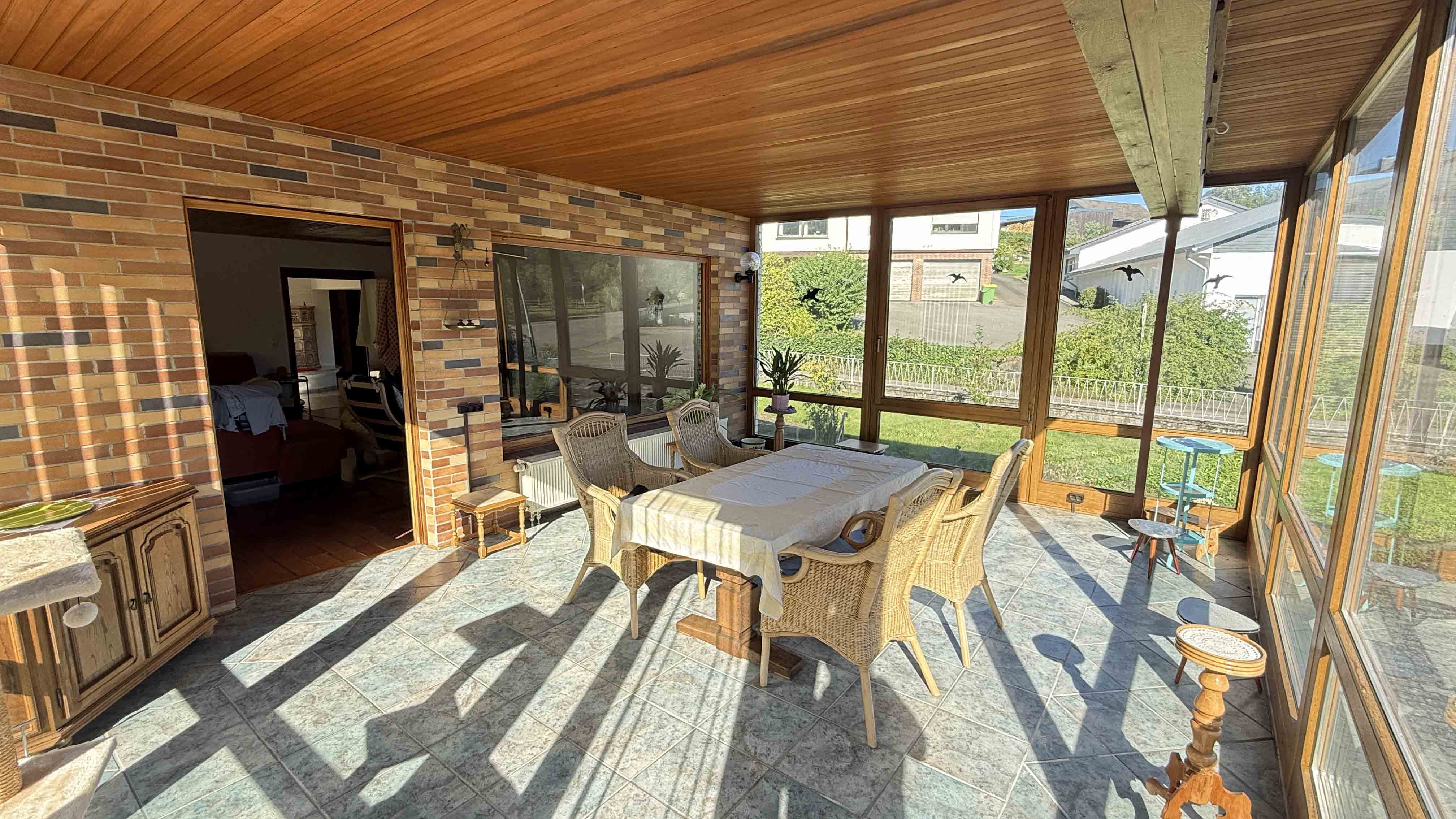 Reichshof-Brüchermühle: Ungestörte Randlage 2-3 FH auf 2.880 m² Grundstück, ...Wintergarten (23 m²)