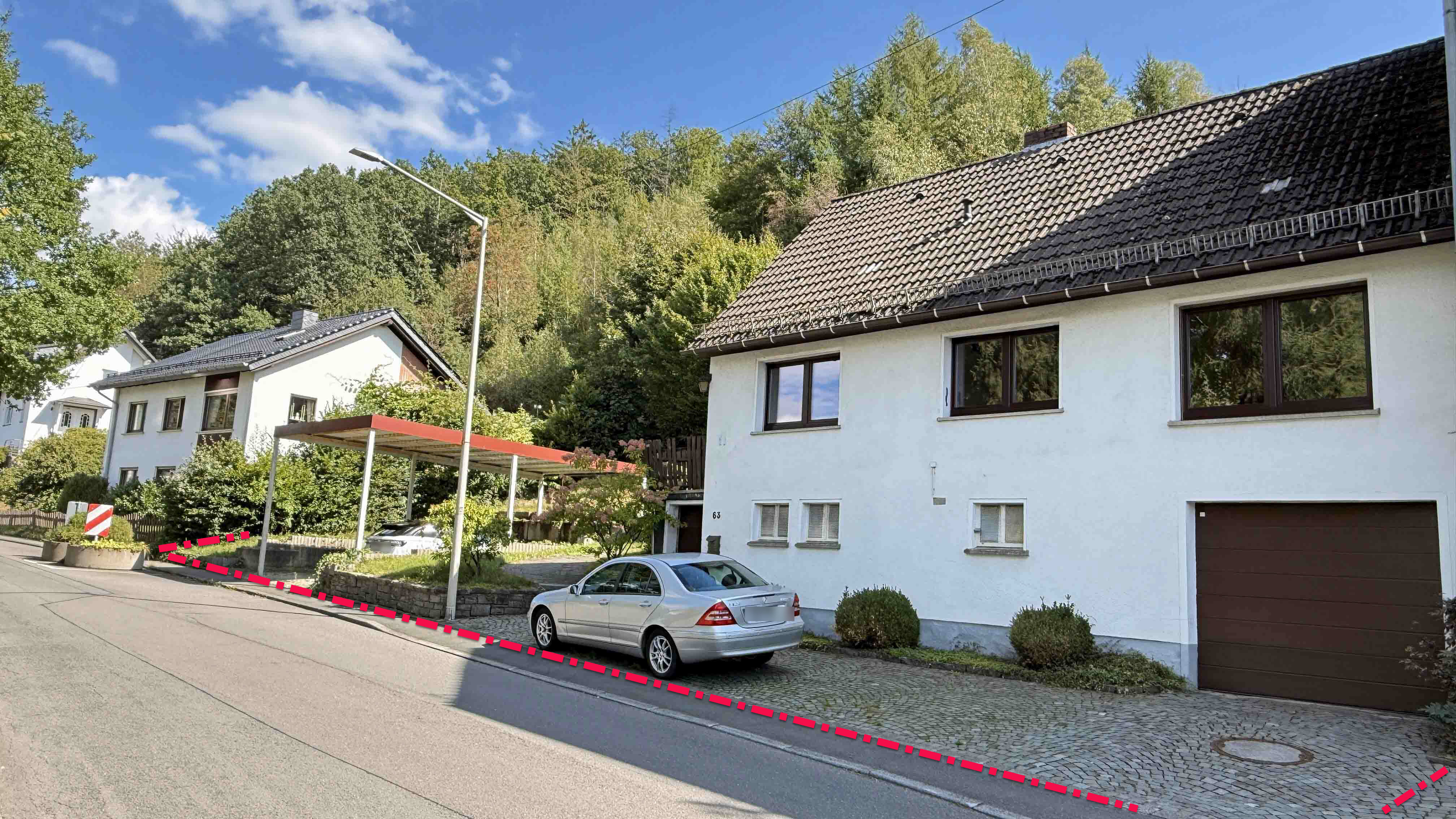 422 2-487 - Reichshof-Wildbergerhütte: EFH mit Wohnmobilcarport und 2 Garagen