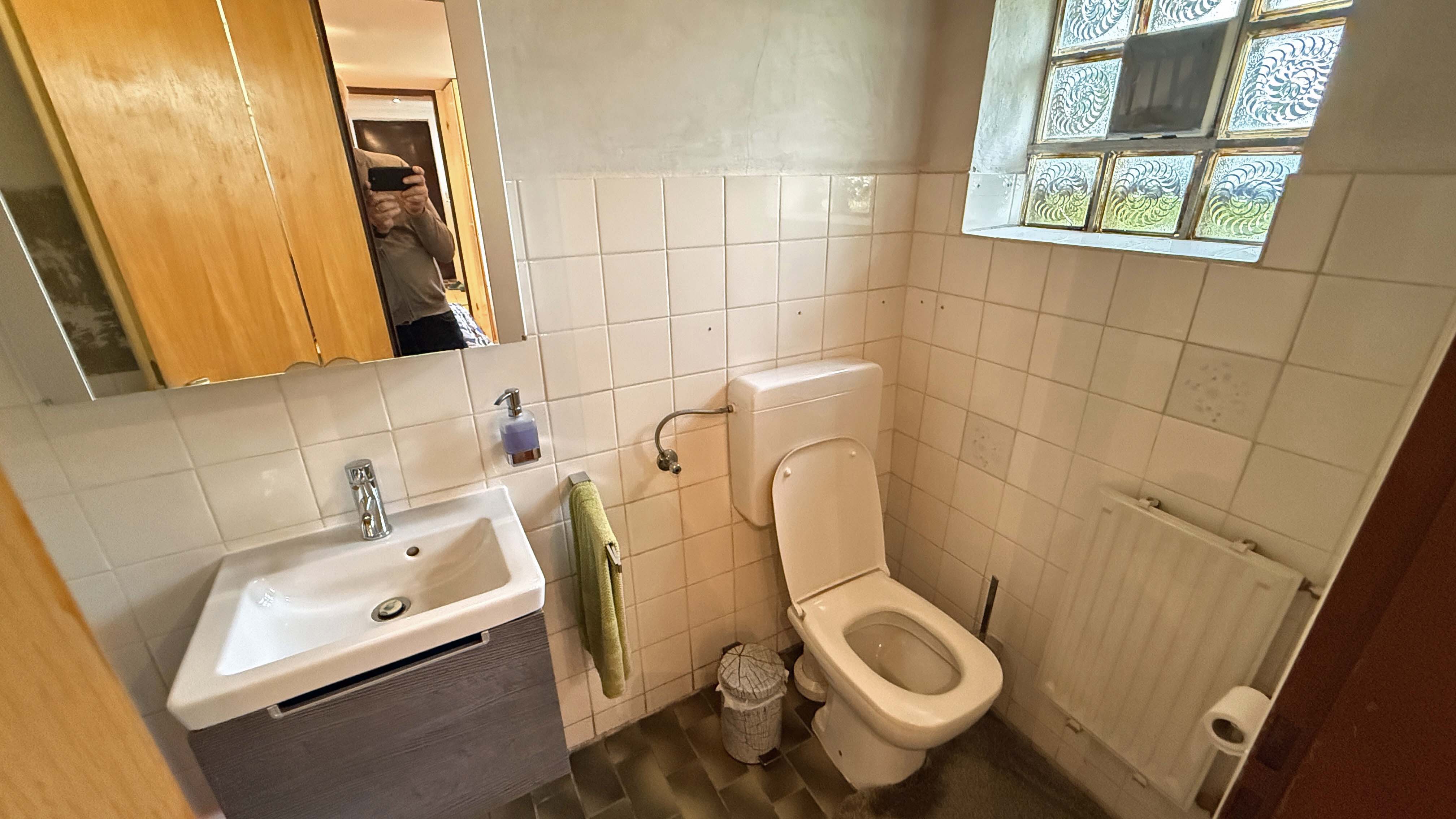 Morsbach-Böcklingen: Kleine, gemütliche Ruhe- und Wellnessoase, ...angrenzendem WC
