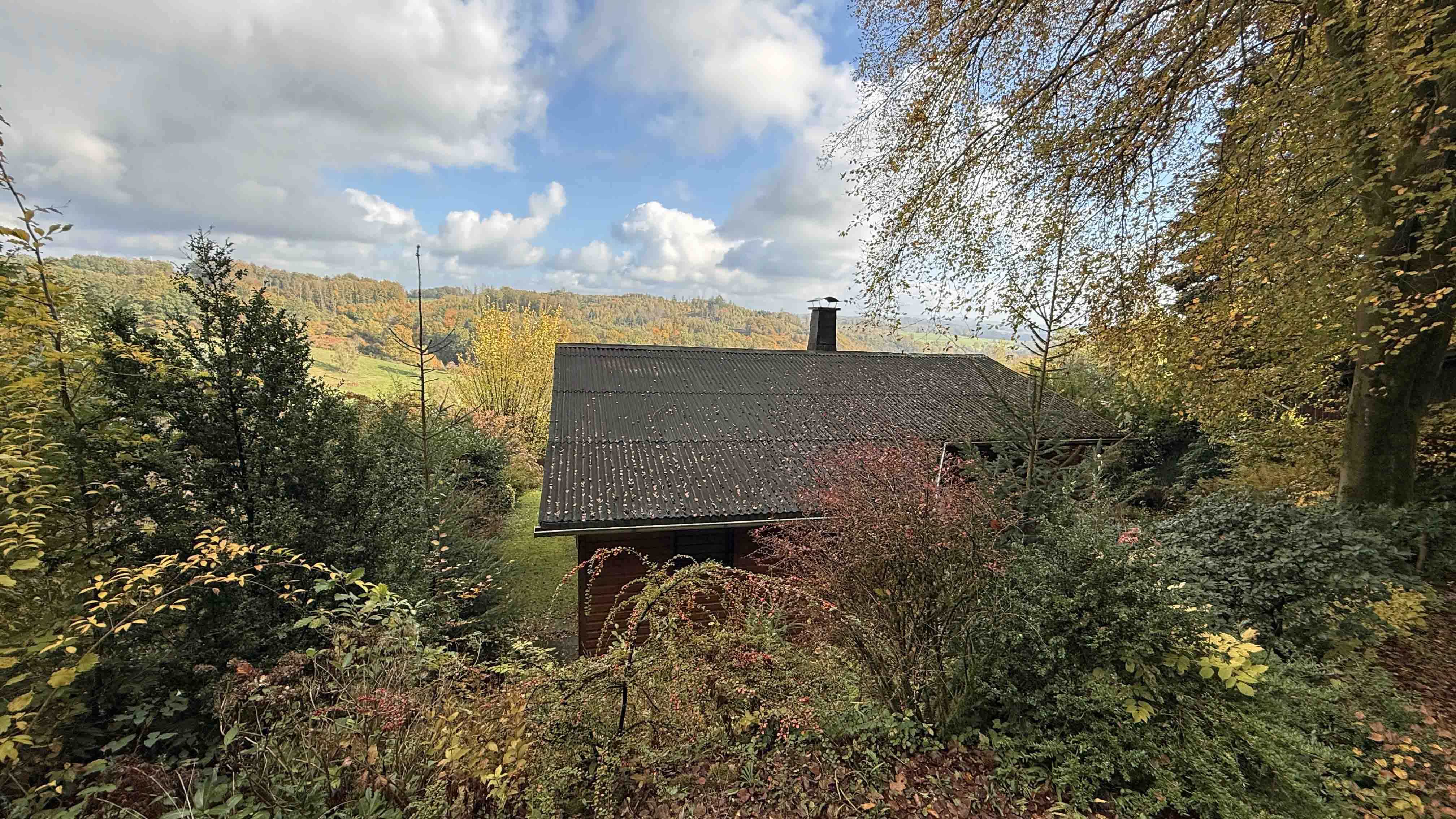 Morsbach-Böcklingen: Gemütlich in der Natur, kleines Holzblockhaus, ...in die herrliche Umgebung